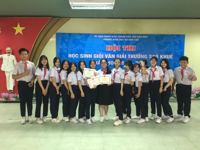 Đạt giải Nhì toàn đoàn Hội thi Olympic Văn - Giải thưởng Sao Khuê cấp Thành phố năm học 2020 - 2021