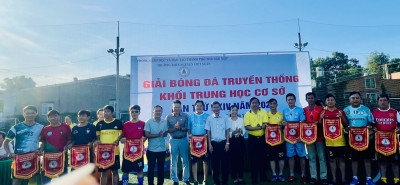 Giải bóng đá truyền thống khối THCS - năm 2023