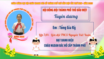 Học sinh Tống Gia Kỳ
