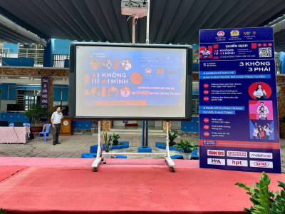 Bảo vệ an toàn trẻ em trên không gian mạng! Phát động chiến dịch 'Không một mình - Cùng nhau an toàn trực tuyến'.