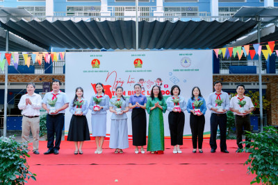 Đại biểu tham dự chương trình