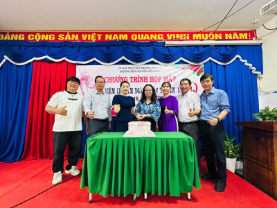 Ban đại diện Cha mẹ học sinh trường chúc mừng