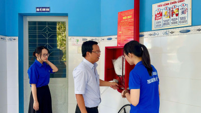 Chi đoàn giáo viên chuẩn bị