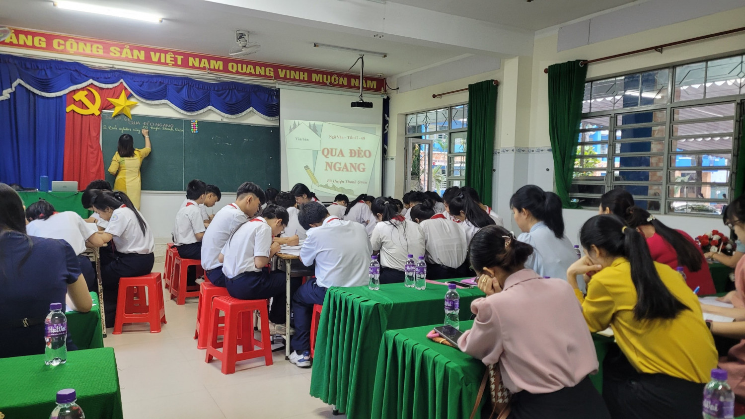 Trường tổ chức hội giảng môn Ngữ văn 8 toàn thành phố