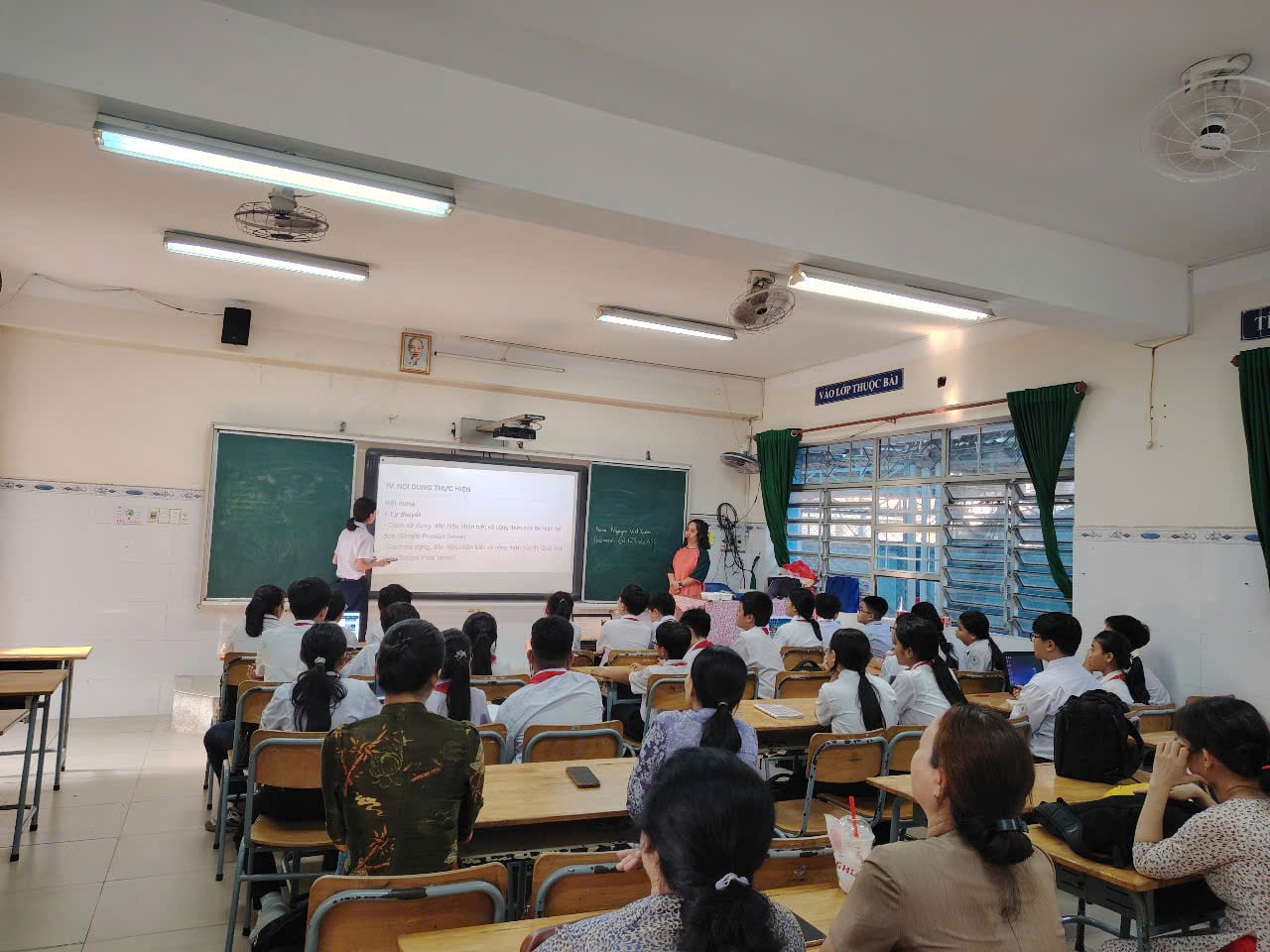 hs tra loi min