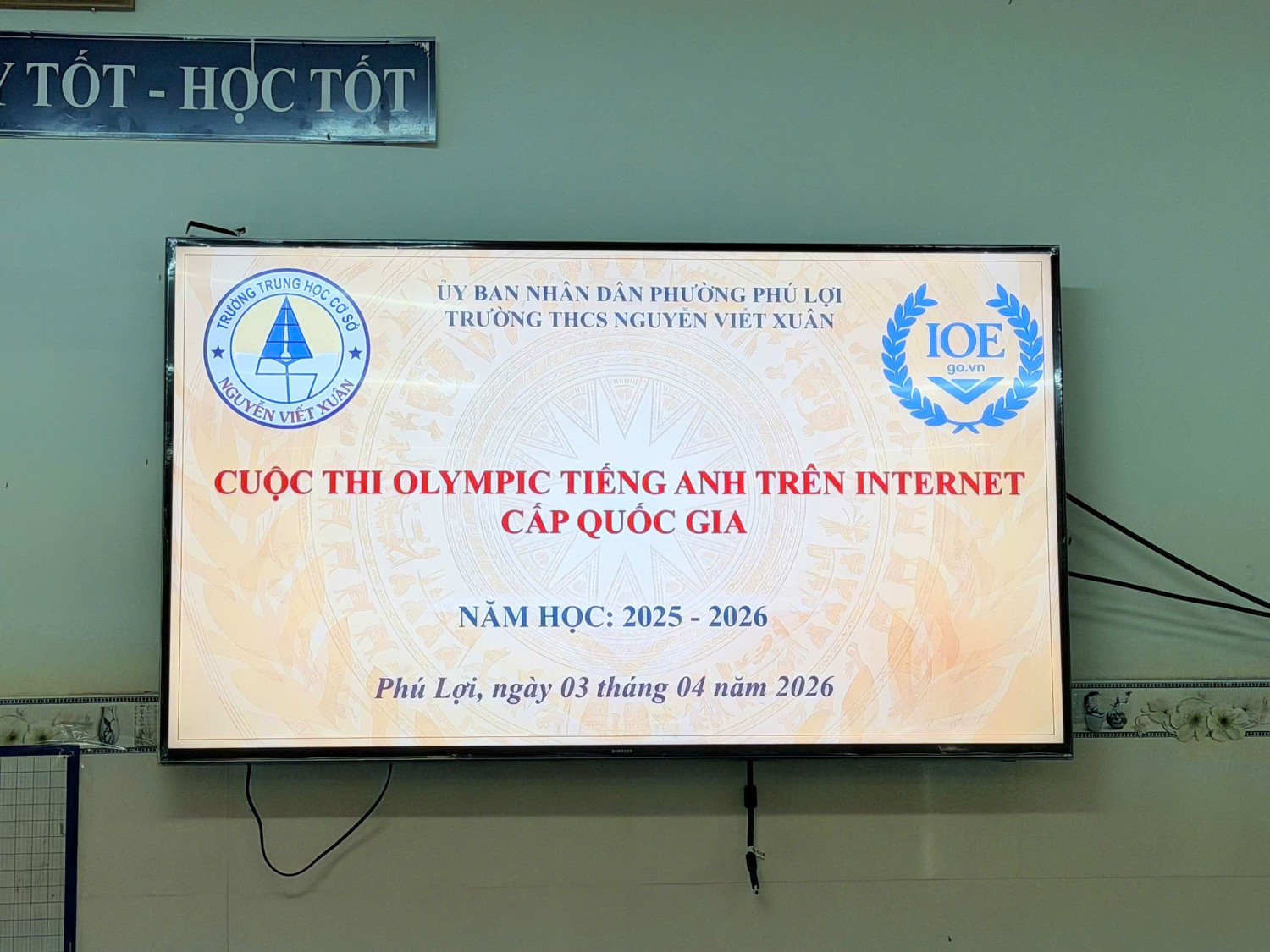 Học sinh tham gia tại phòng Tin học